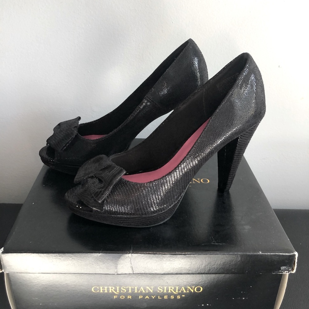 CHRISTIAN SIRIANO PUMPS
